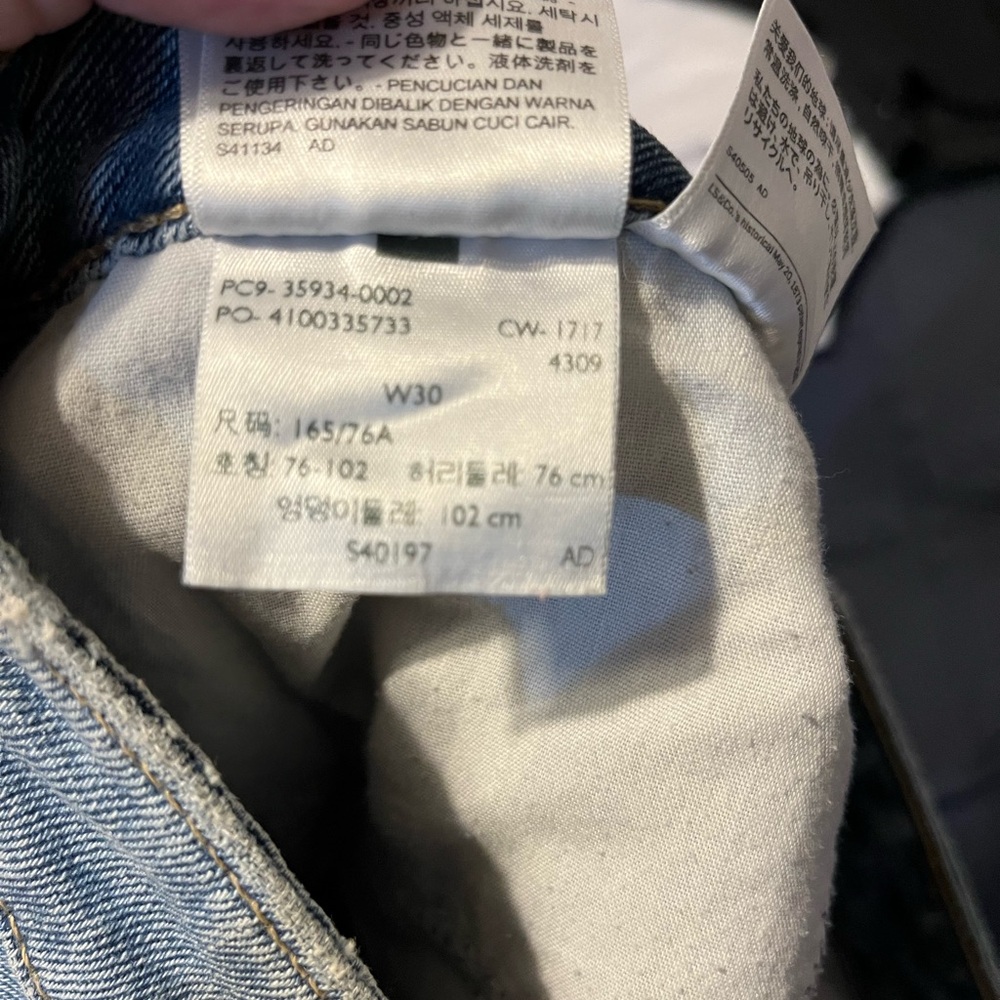 EUC LEVI 711  MID RISE SKINNY ANKLE 30/27 - Picture 3 of 4